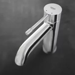 Grohe Essence S-Size Mono Basin Mixer with Pop-up Waste - Chrome - 23589001 -Basin Taps Shop 23589001 D3 460