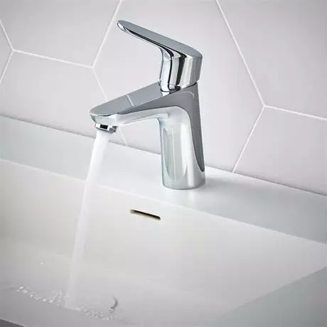 Hansgrohe Focus Single Lever Basin Mixer 100 without Waste - 31517000 2 Hansgrohe Focus Single Lever Basin Mixer 100 without Waste - 31517000 - Image 2